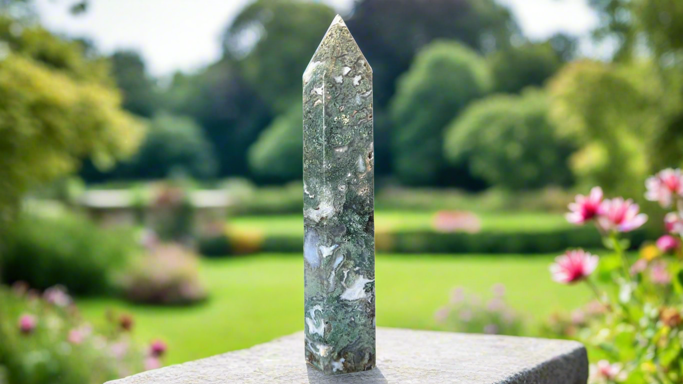 Moss Agate Pillar 17cm (6.5”)