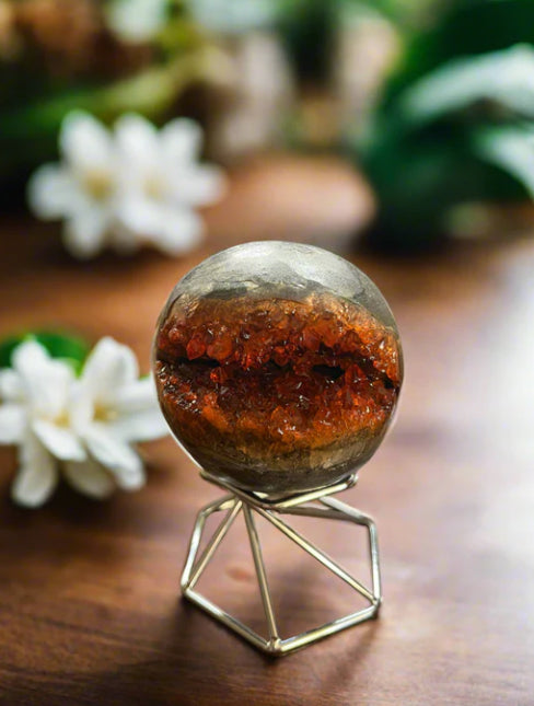 Metal Sphere Stand