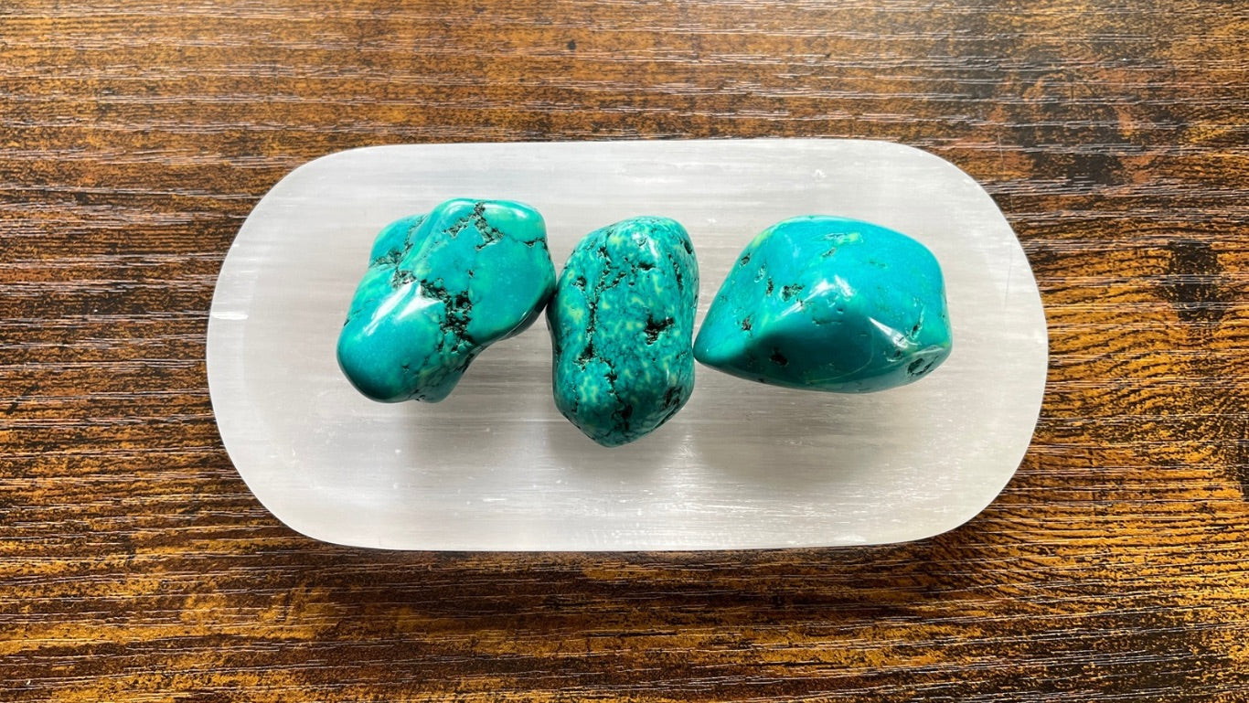 Blue Howlite Tumble Stone Large