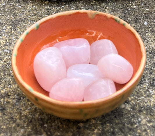 Rose Quartz Tumble Stone