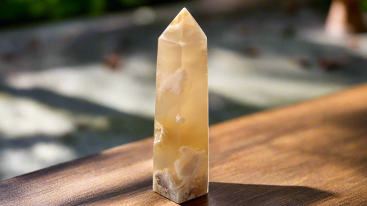 Cherry Blossom Agate with Druzy 7.5cm