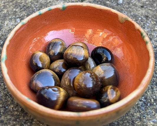 Tiger Eye Tumble Stone