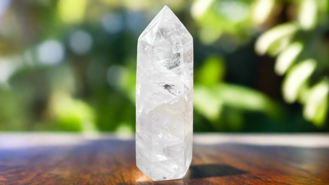 Crackle Quartz Tower 8.5cm