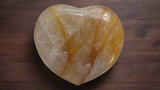 Golden Healer Quartz Heart 29g
