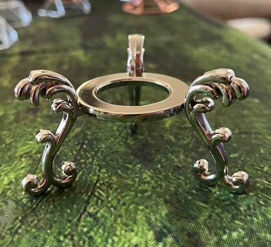Metal Fleur-di-lis Sphere Stand
