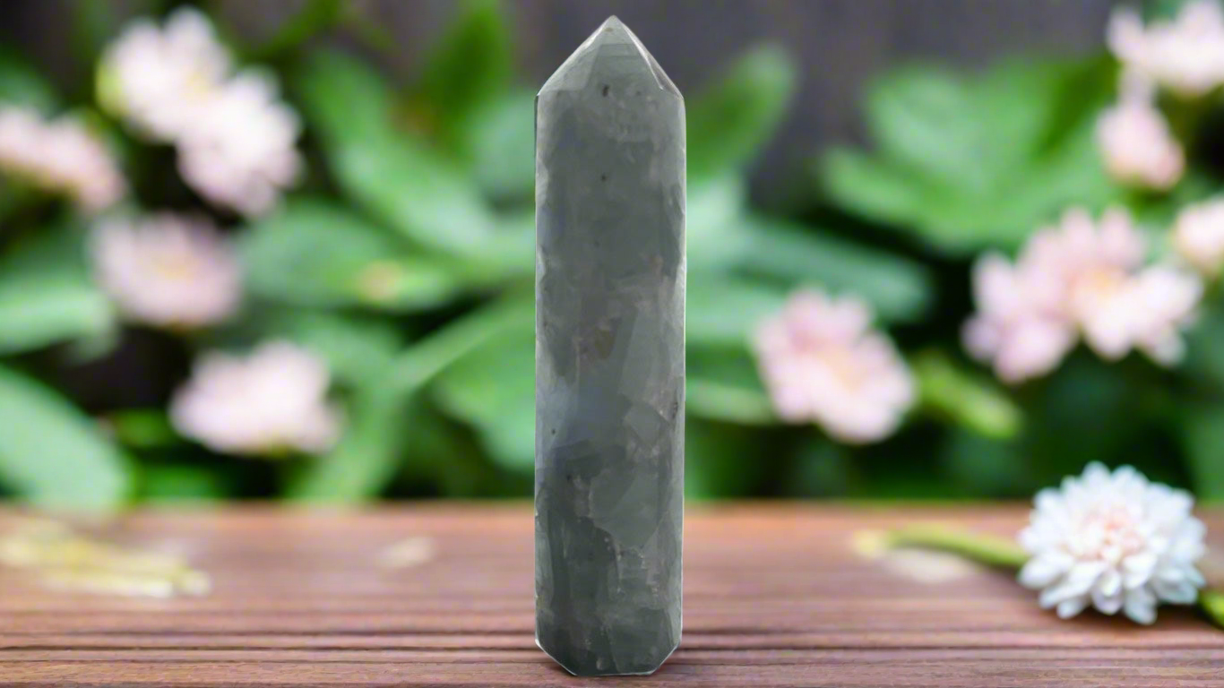 Celestite Tower 8cm