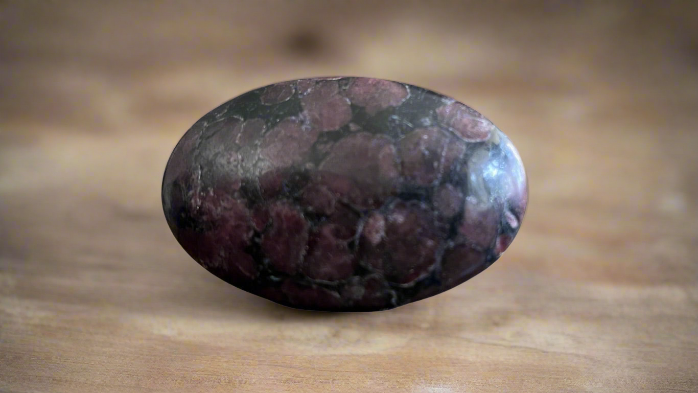 Garnet Palm Stone