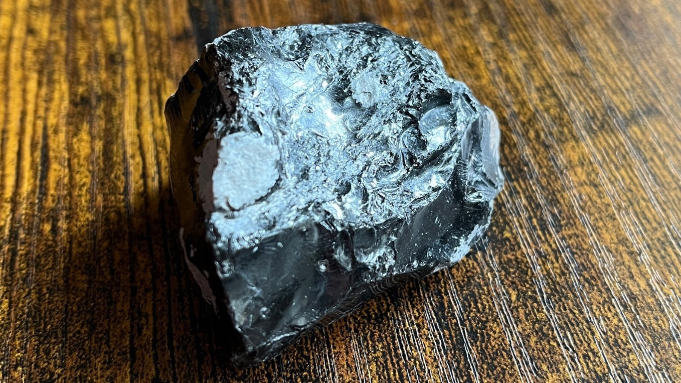 Snowflake Obsidian Raw Large (sorl3)