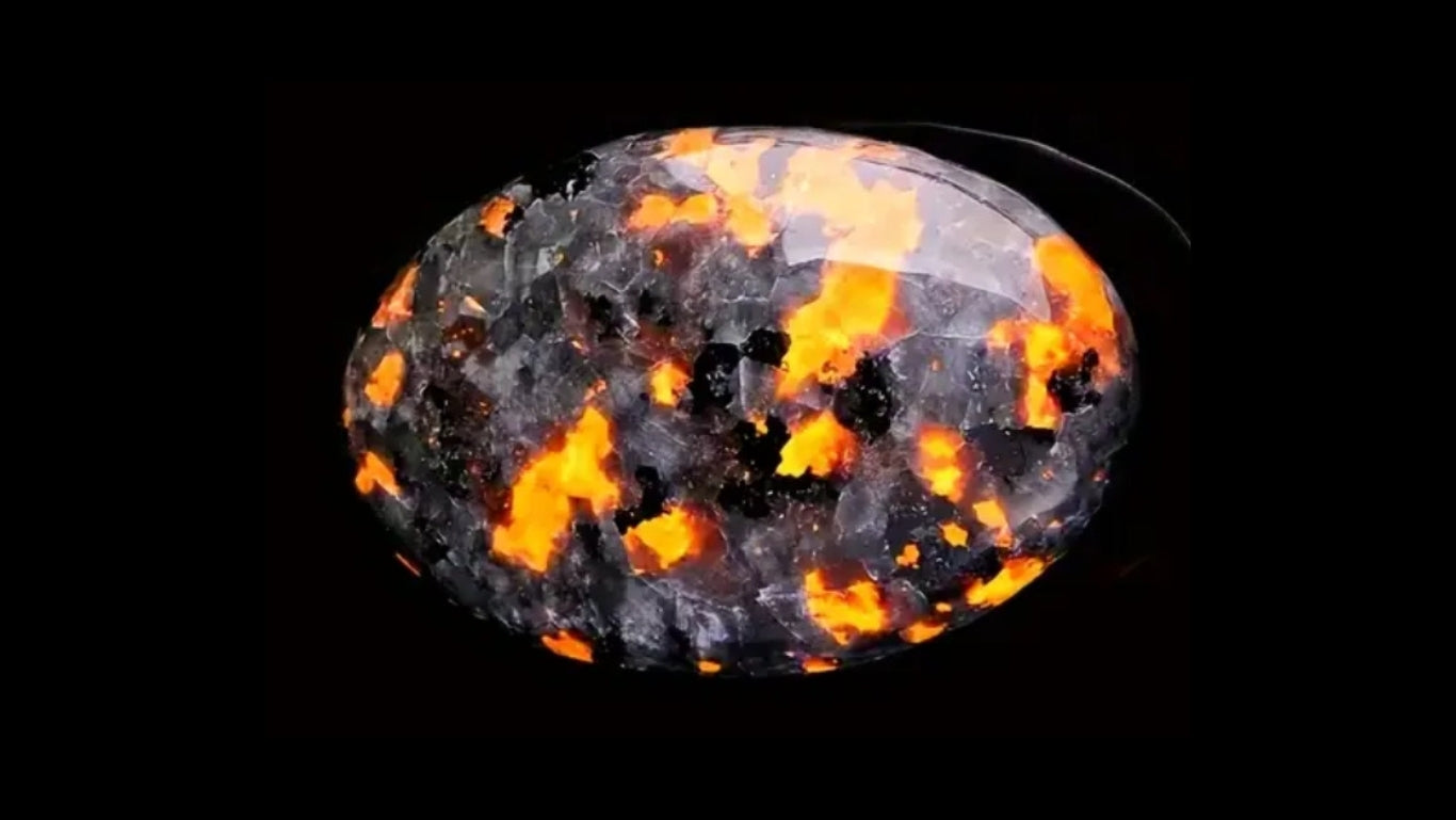 Yooperlite Palm Stone